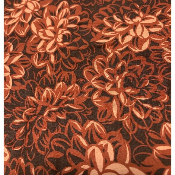 Vintage Floral Fabric 1/2 yard Burgundy Sewing Crafting Quilting Unique Retro Pa - Picture 2 of 6